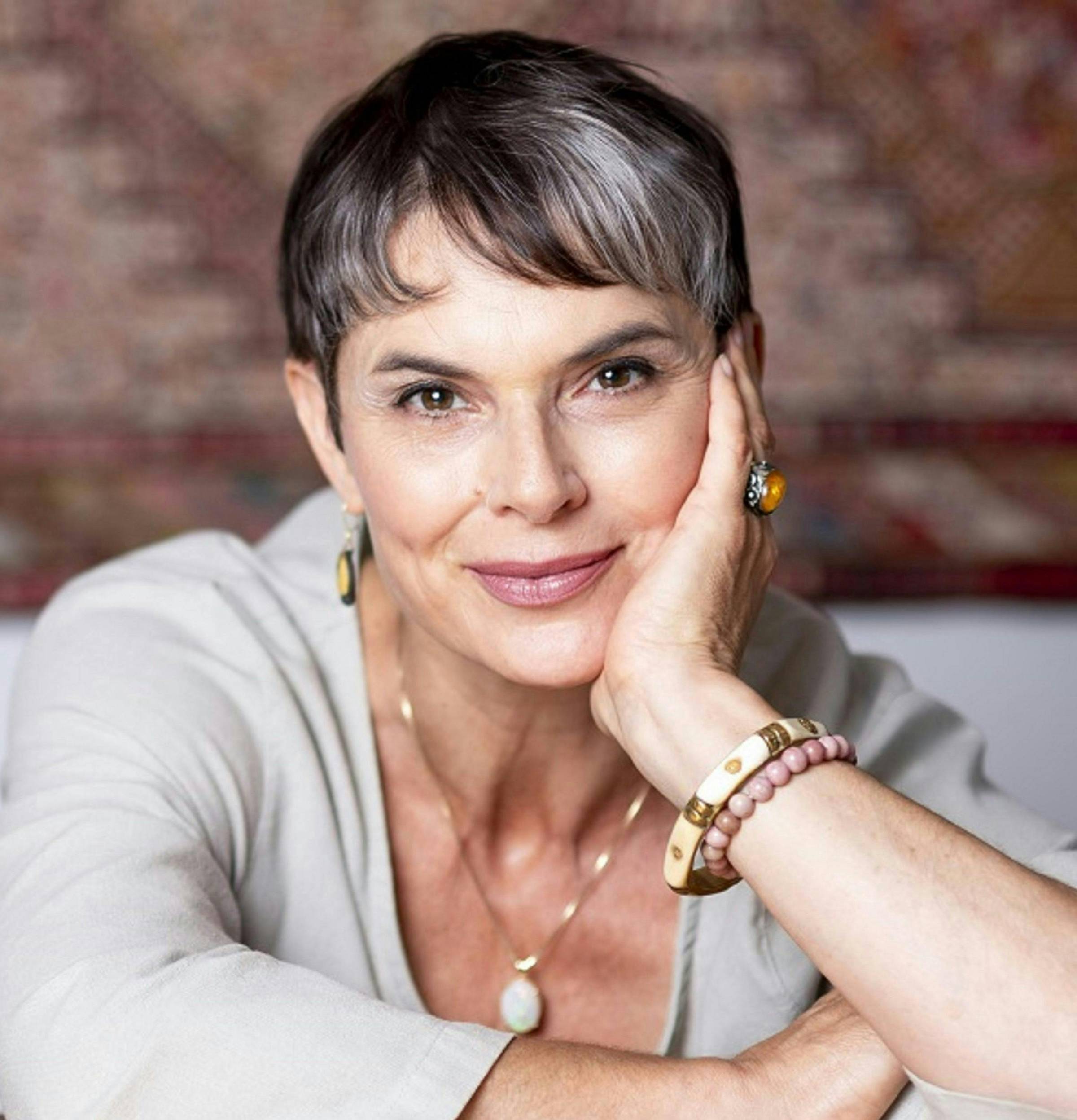 picture of Karen Connelly smiling calmly into the camera