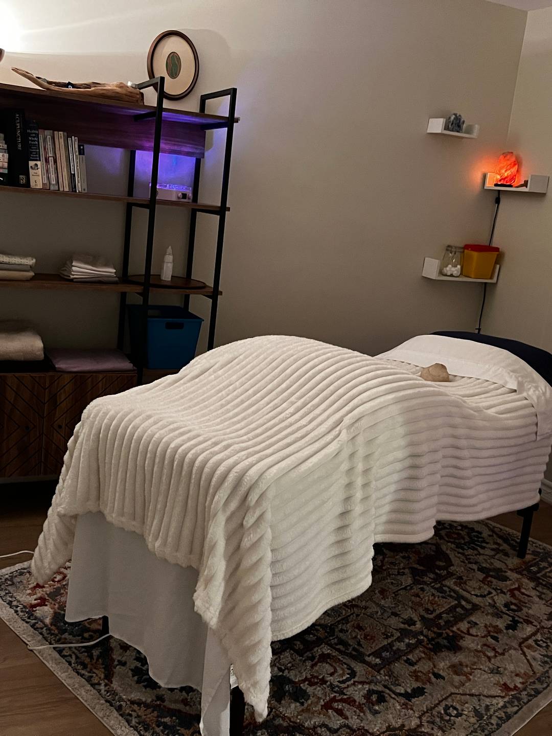 a treatment room at Village Acupuncture. It's name is Kurtulus which means liberation in Turkish