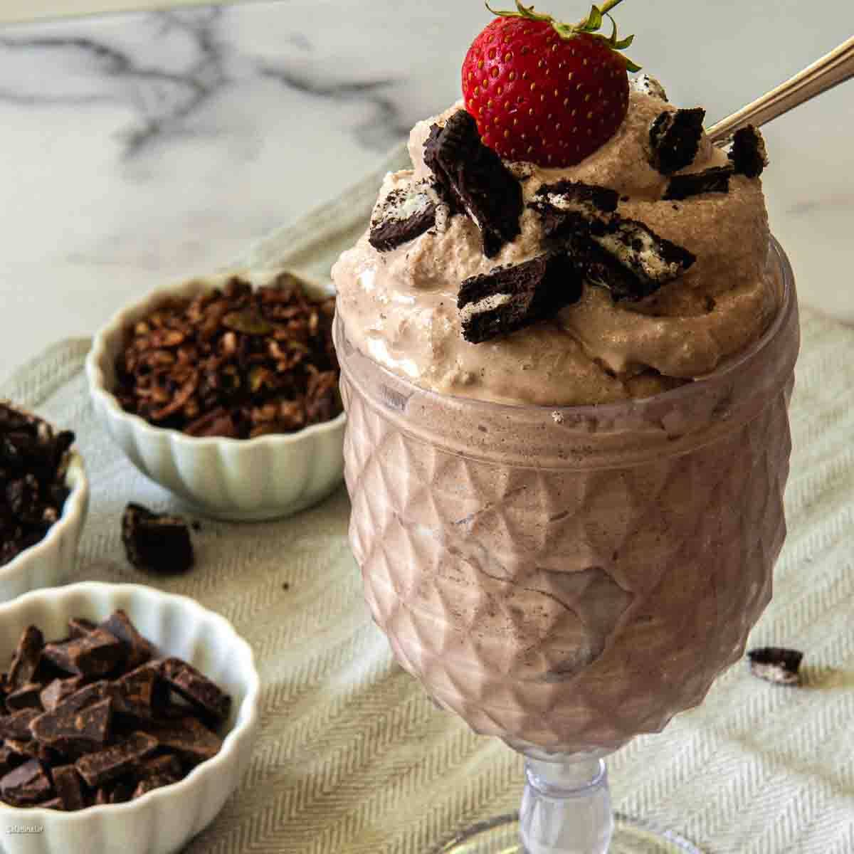 Soft Serve Yogurt Creami