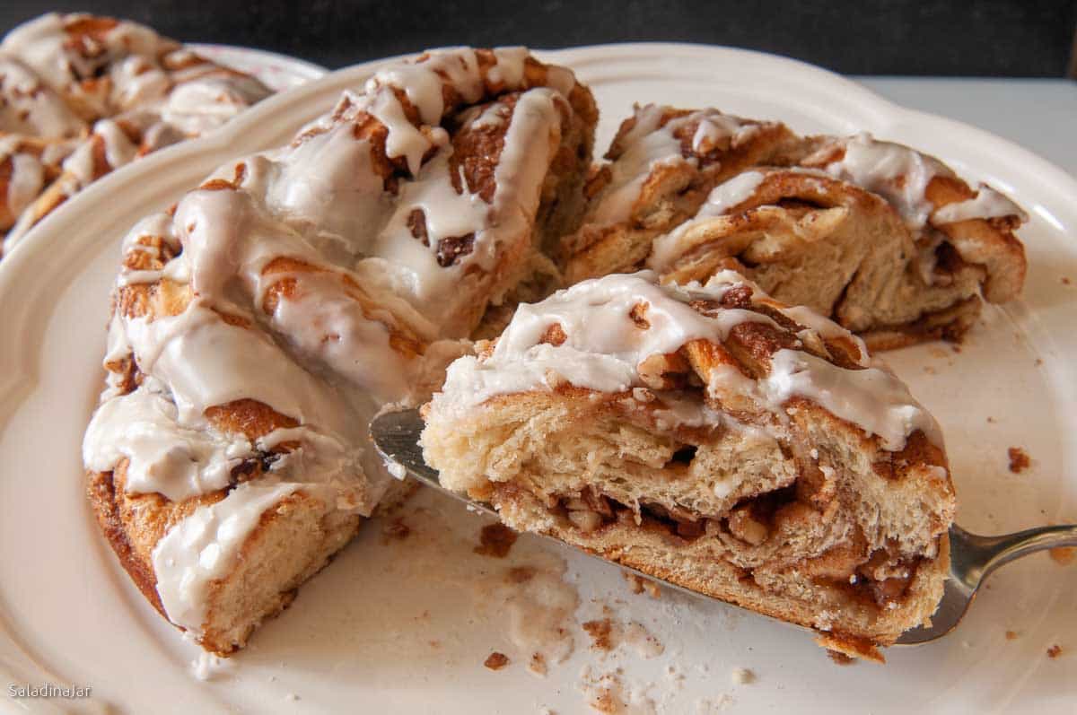 cinnamon twist breakfast bread