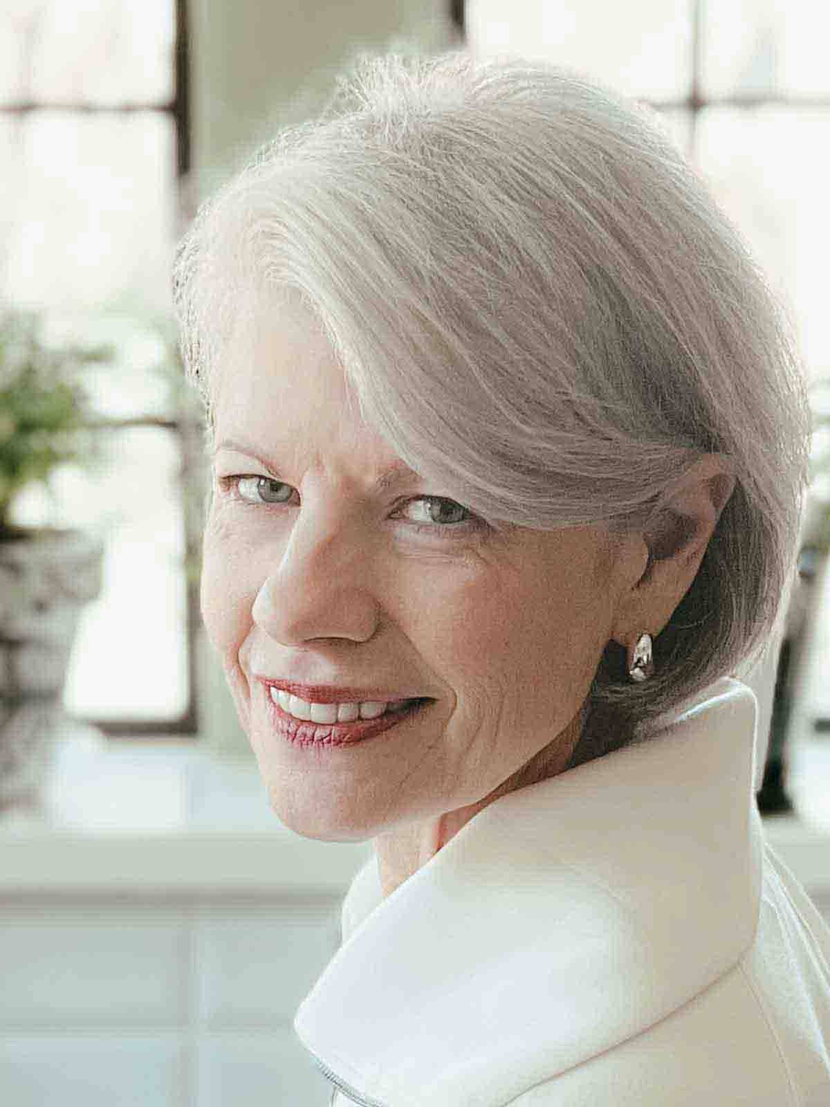 image of website owner, Paula Rhodes