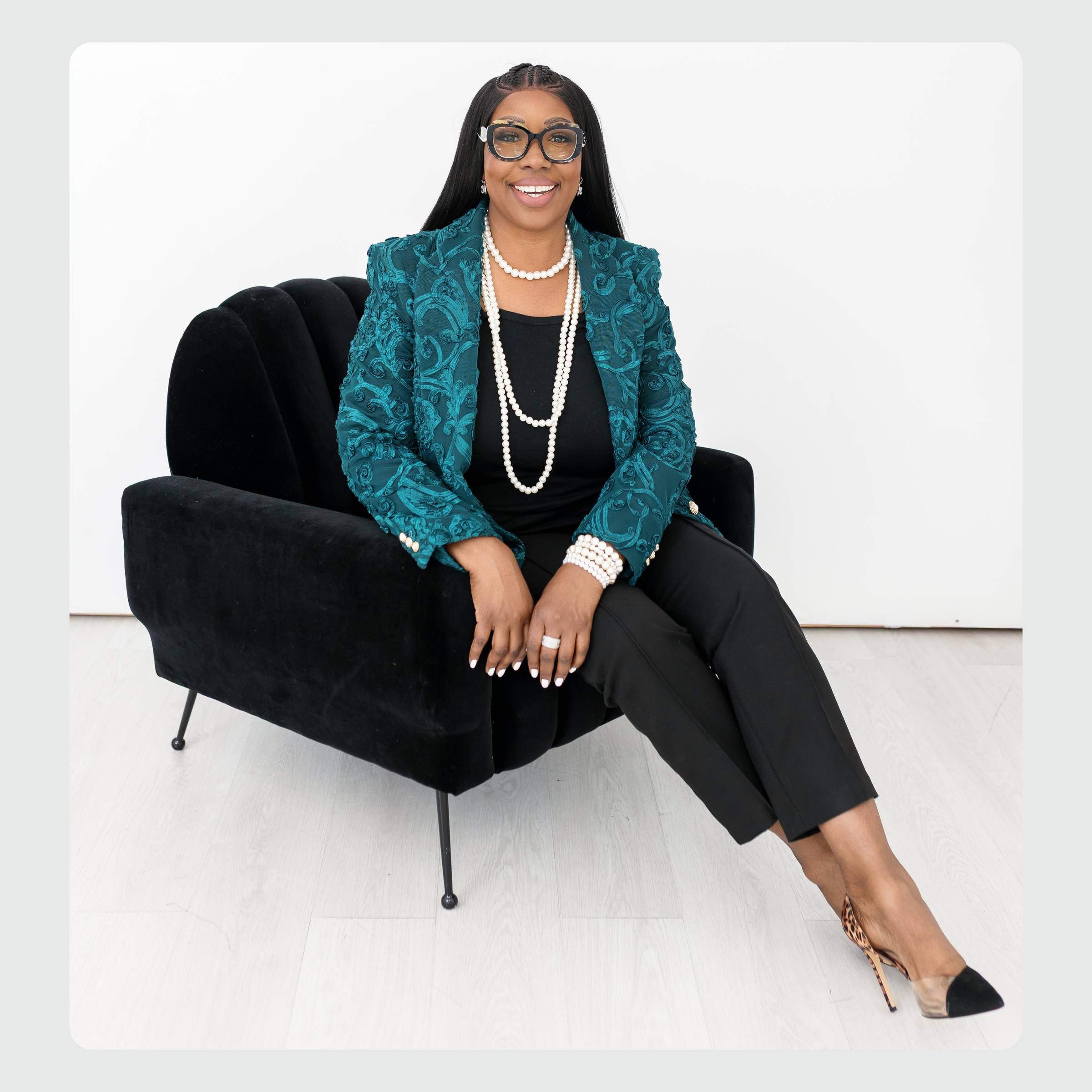 Professional  of Lenetra King, ICF certified Executive Coach and C-Suite Advisor.