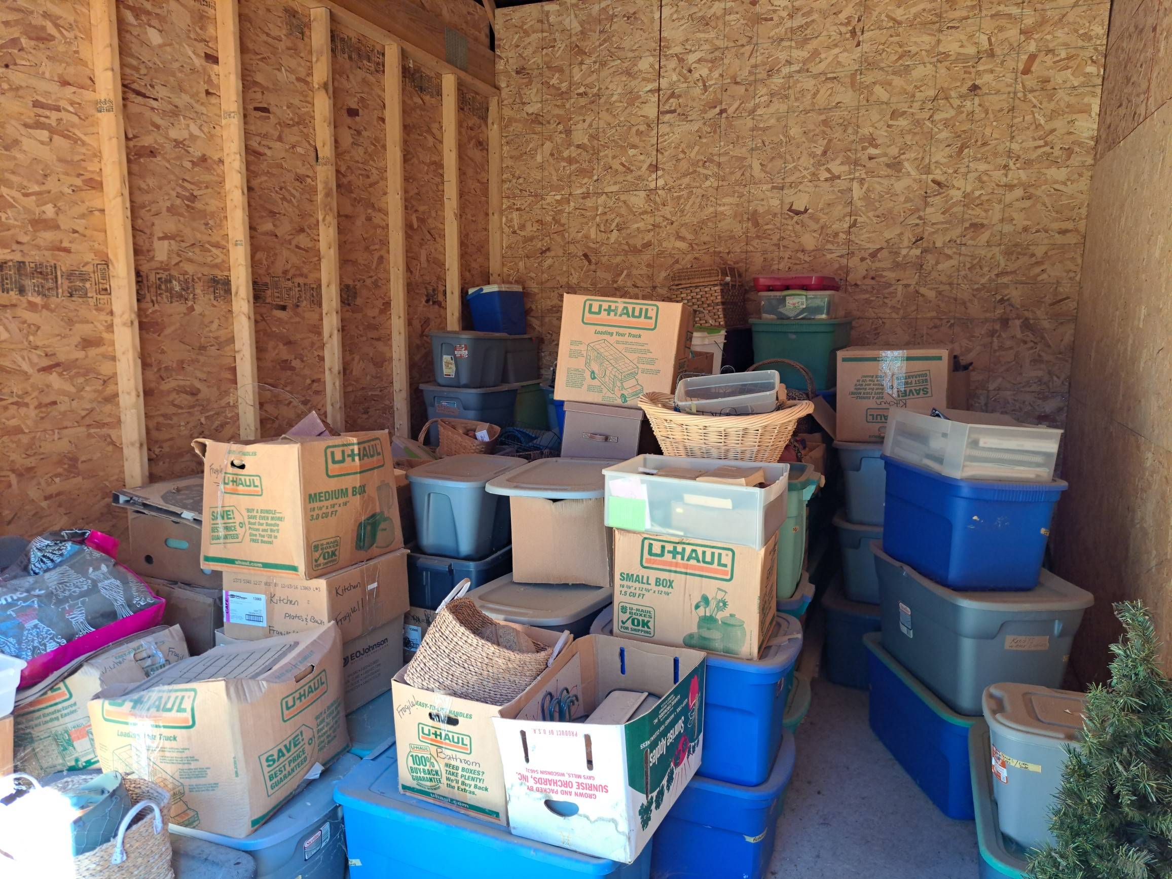 abandoned storage auction unit boxes totes