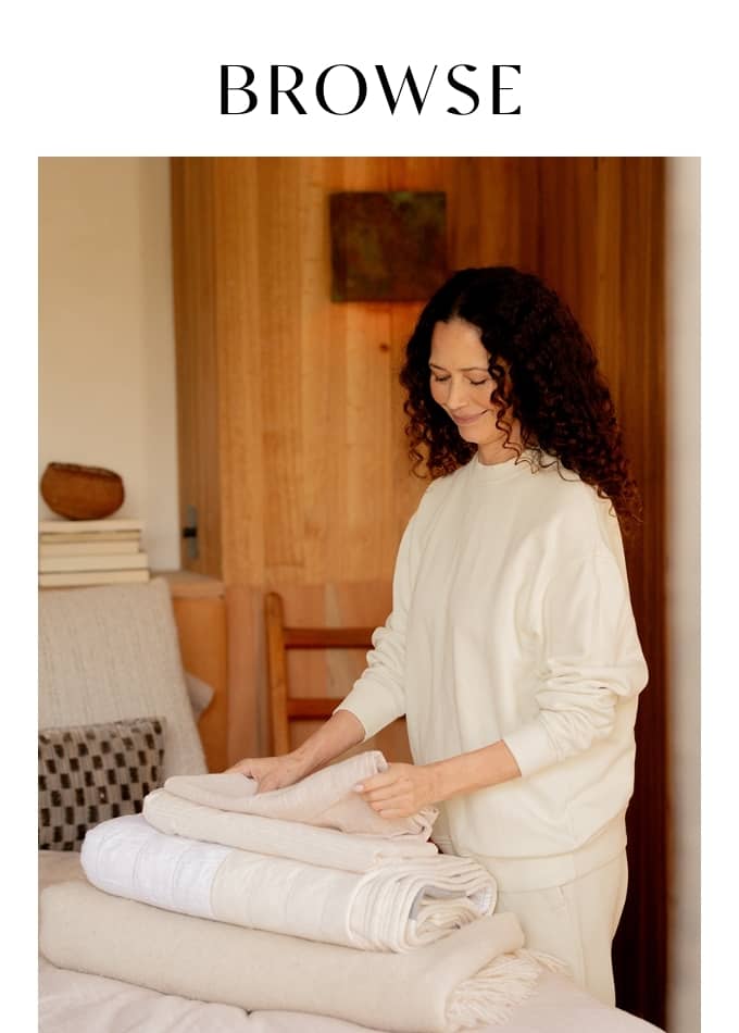 Browse Cozy & Sustainable Throw Blankets