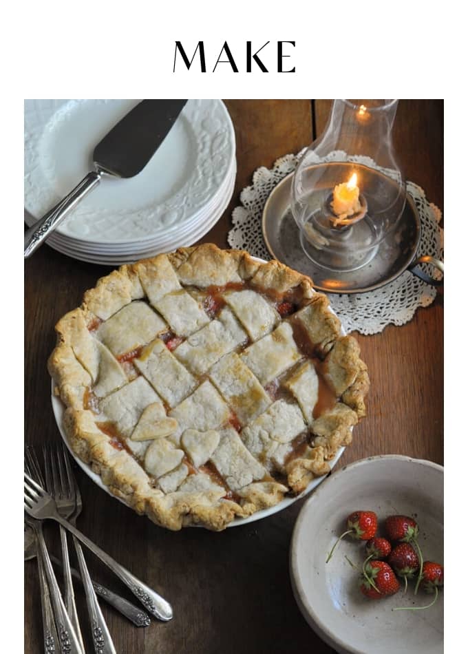 Make Fresh Strawberry Pie