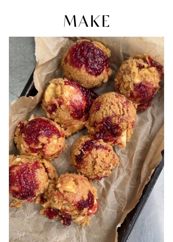 Make Jam and Buttered Toast Cookies
