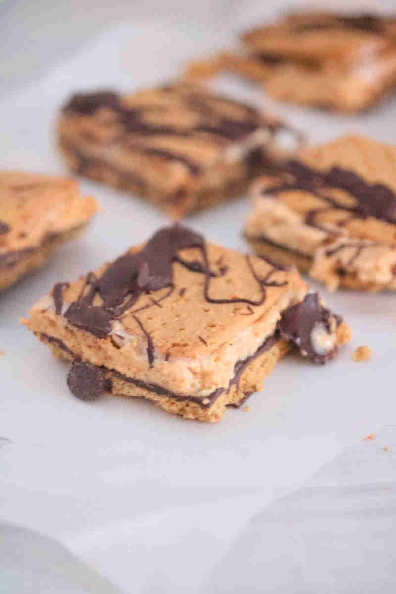 Frozen protein s'more.