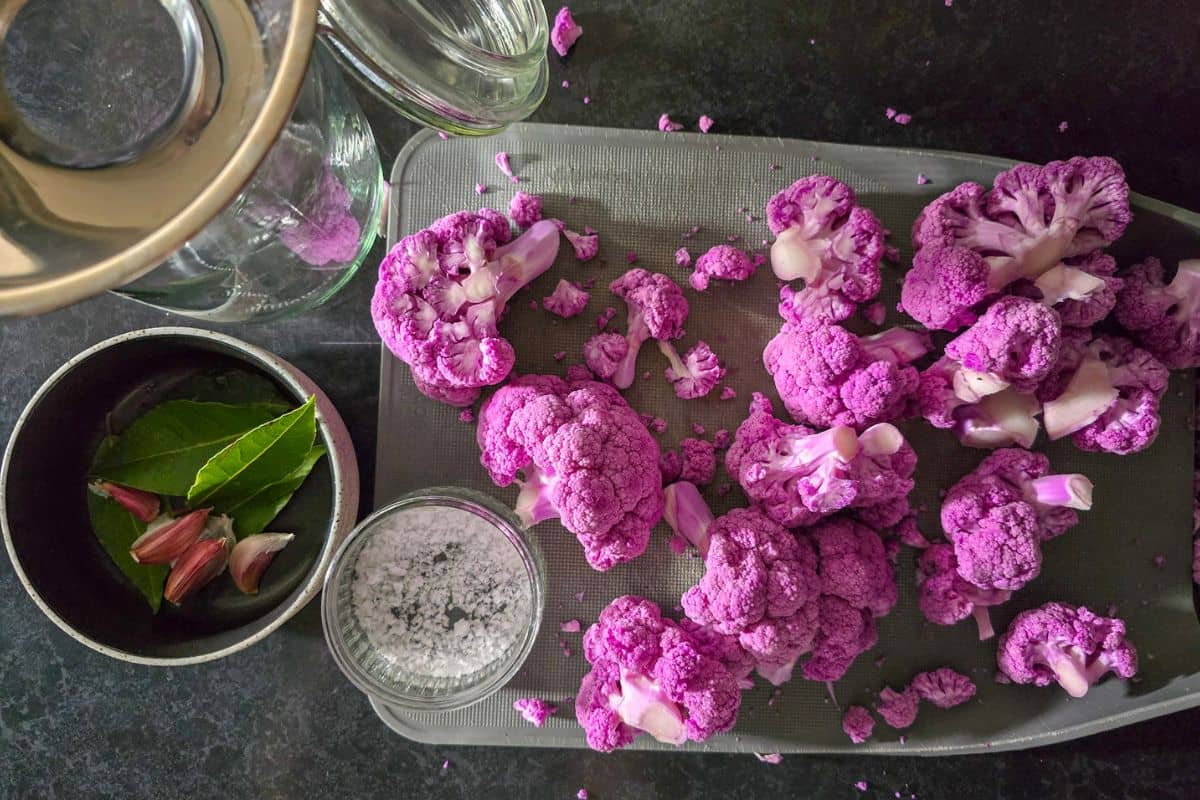 Pink cauliflower florets ready for fermentation.
