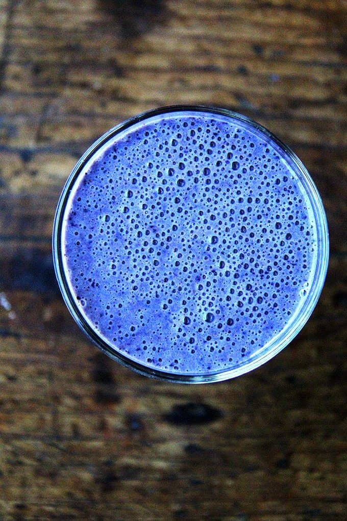Blueberry Almond Smoothie
