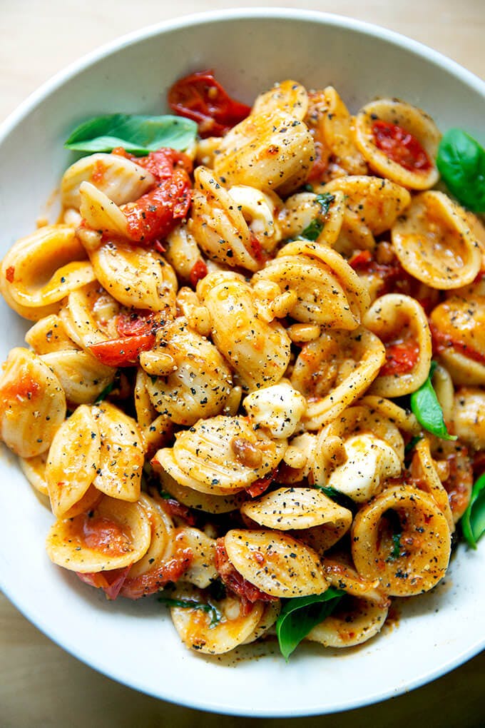 Pasta with Cherry Tomato Sauce. 