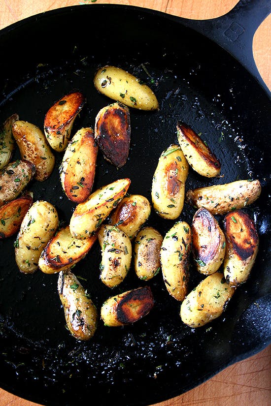 Crispy pan-fried potatoes. 