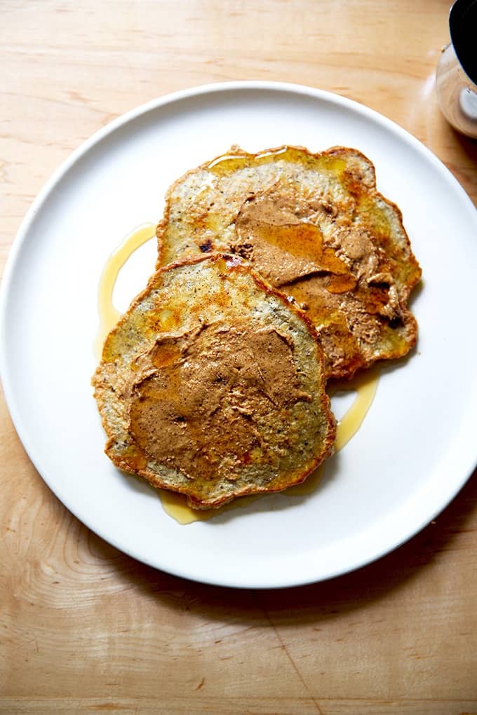 Banana-oat pancakes. 