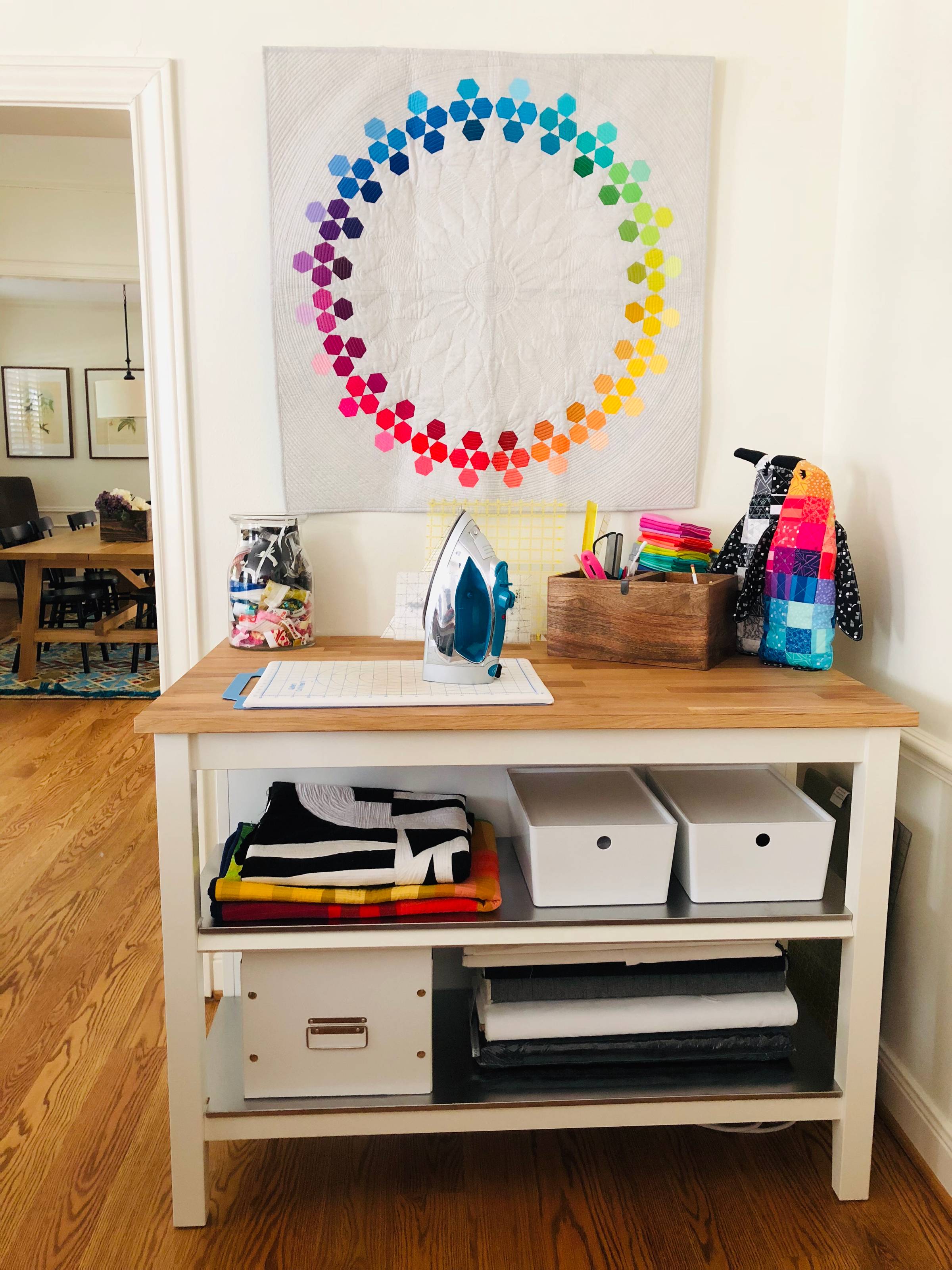 Workstation setup for freezer paper piecing