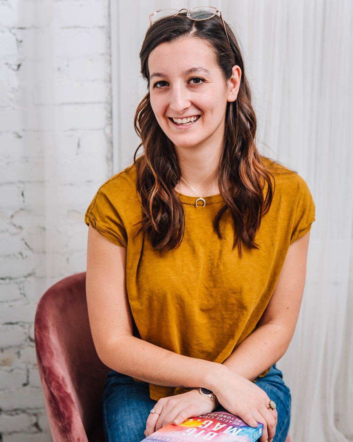 Strategy is a small piece of my coaching 🤷🏻‍♀️ I said it.

Every other Wednesday, I host a "Power Hour" for my clients in the Accelerator ⚡

It's a very informal, no agenda space where they show up with whatever they're working on that week and talk through challenges in their business.

I consider it "free flow" coaching. No set agenda. No set strategies. 

Just me and my team helping my clients in the moment with what they're working through in their business.

Because just like our yoga practice, our business is a unique, ever-changing entity that doesn't fit into a box.

Because sometimes we don't need more information thrown at us.

Sometimes we need a safe space to work through the pains of implementation.

We need that space to be creative, talk it out, and feel supported outside of rigid structure.

Don't get me wrong, structure is great.

But we fall stagnant when that structure becomes so rigid we feel paralyzed from taking a step forward.

One of the core values of my programs is to never EVER make my clients feel like they're "one of the many."

Because they are anything but.

Enrollment is about to close for next round of The Yoga Biz Accelerator. If you are being called in, send me a DM and let's talk it out.

*
*
*
*
*
#yogateachertraining #yogateachers #yogateacherlife #yogateacherslife #yogateachertrainingcourse #yogateachertrainings #yogateachertrainer #yogateacherinspiration #yogateachersofinstagram #yogateacherscourse #yogateacherlifestyle #yogateachersofig #yogateacherjourney #yoginis #yoginilife #yogilove #yogiintraining #yogigirl #yogilifestyle #yogaworld #yogastretch #yogainnature #yogabeginner #yogabalance #yogahigh #yogalifestyle #teachertribe #teachertraining #teachersofthegram #teacherfriends