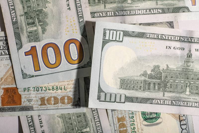 Scattered us one hundred dollar bills