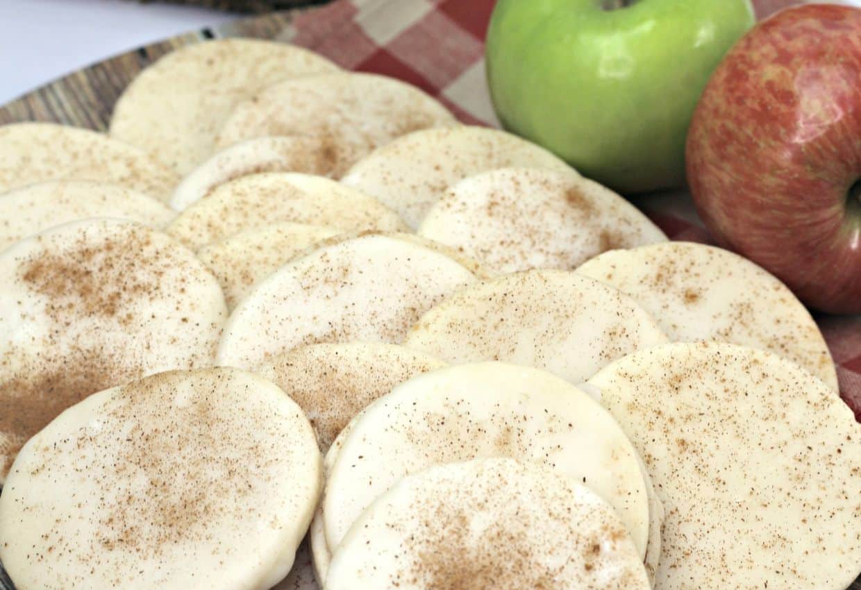 Apple cider shortbread