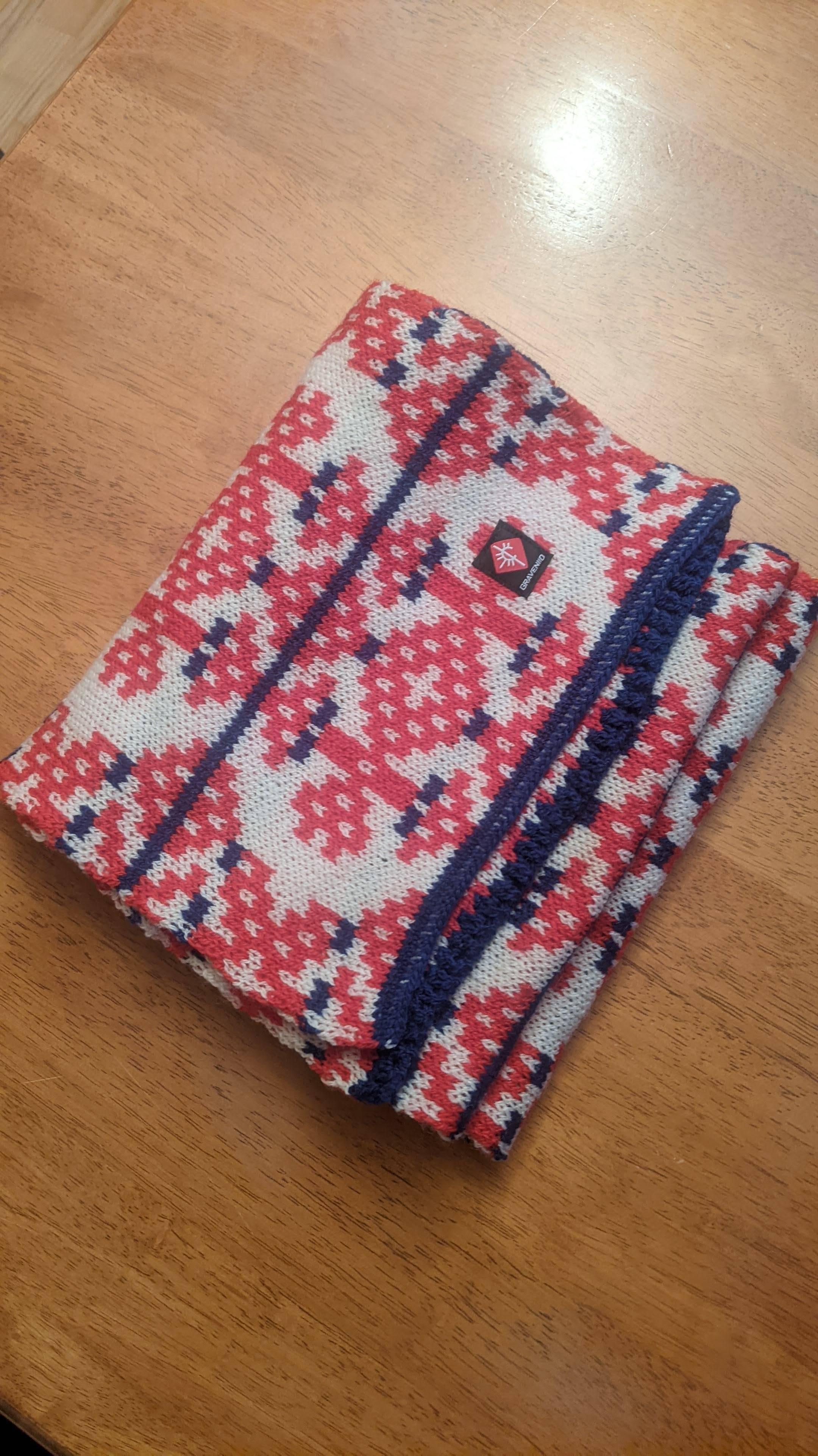 Wool Scarf from Graveniid of Sápmi 