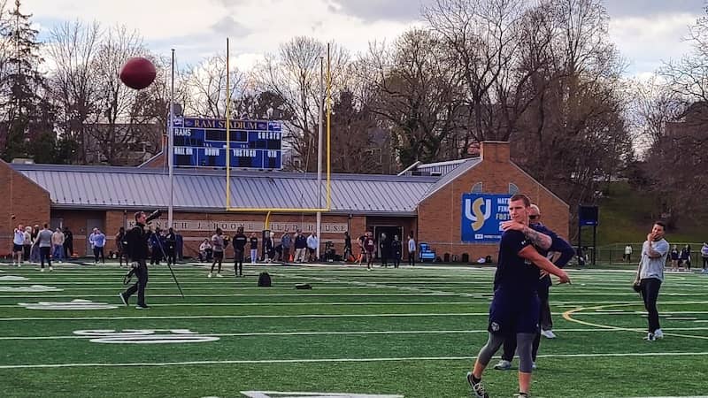 Tyson Bagent throws football