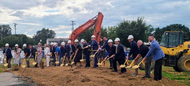 groundbreaking ceremony for Jefferson Medical Center expansion