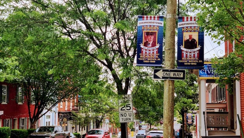 veteran's banners in Shepherdstown