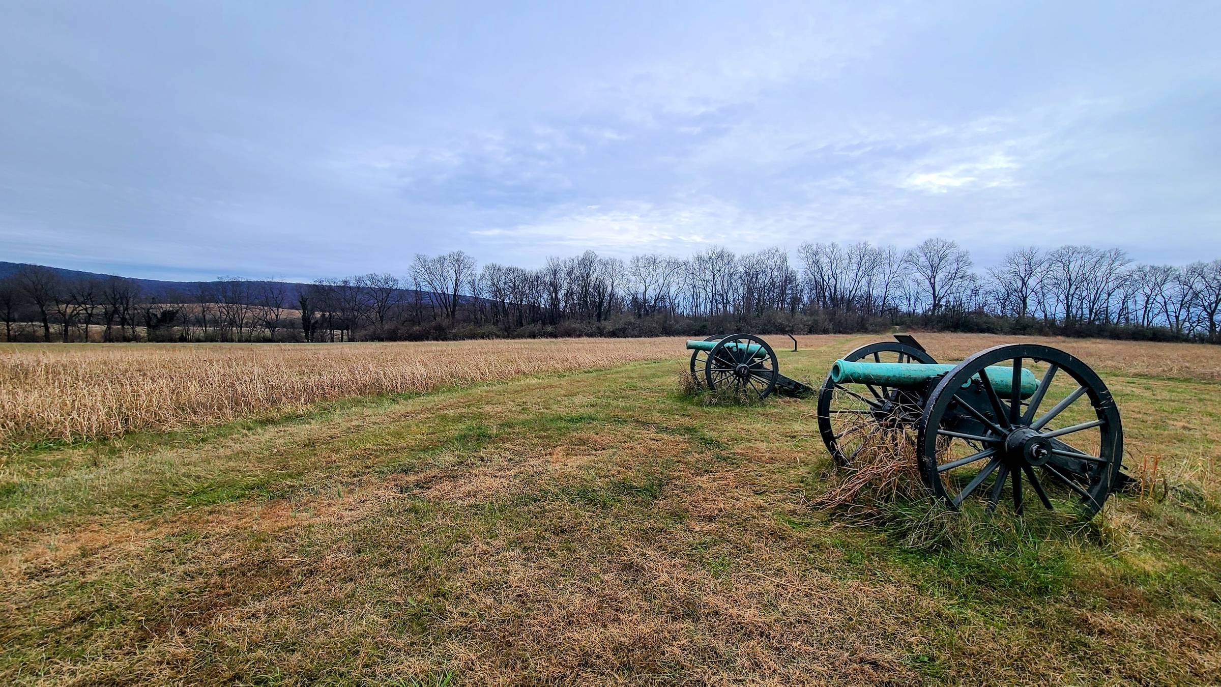Cannons on School House Ridge in Harpers Ferry