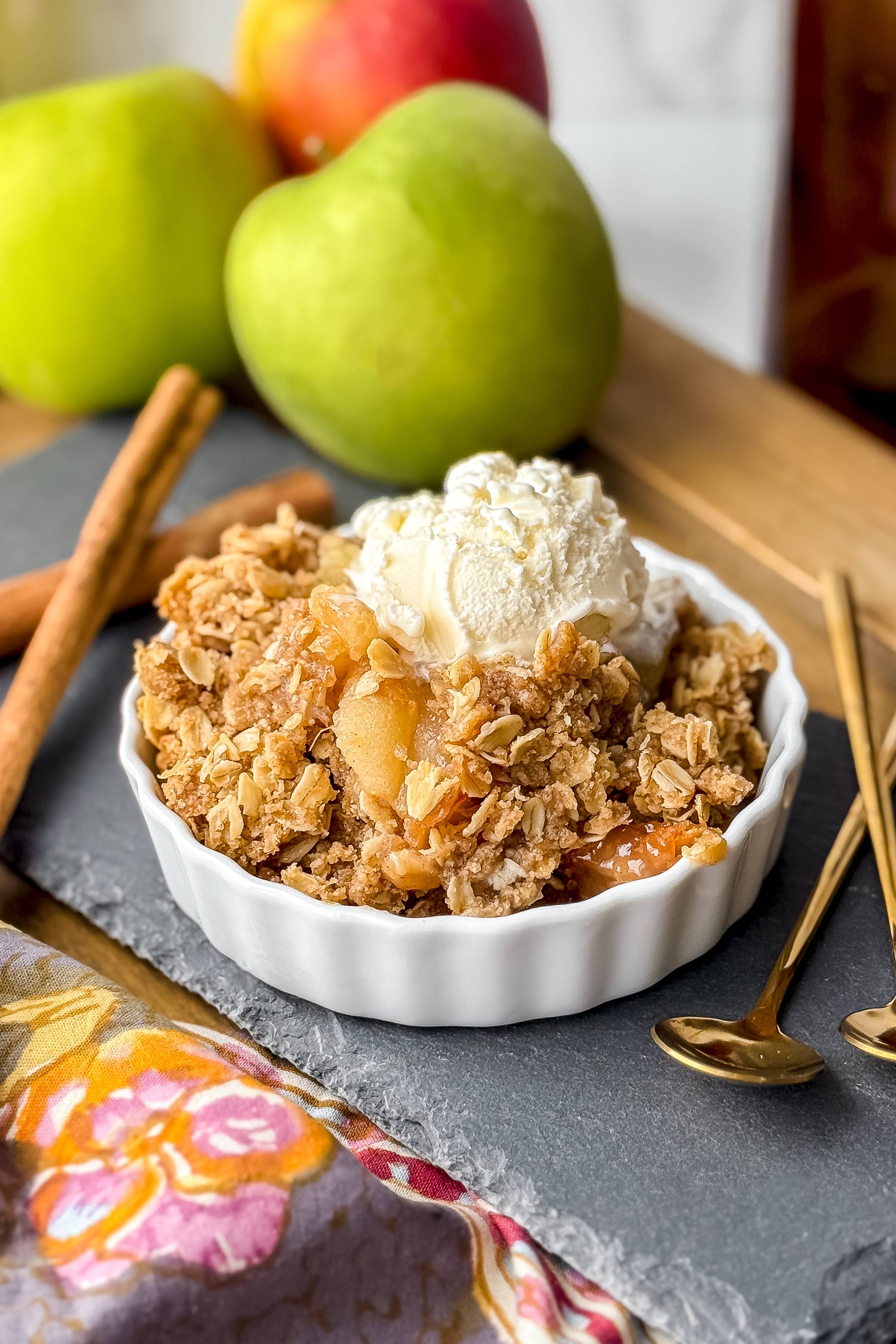 Crock Pot Apple Crisp
