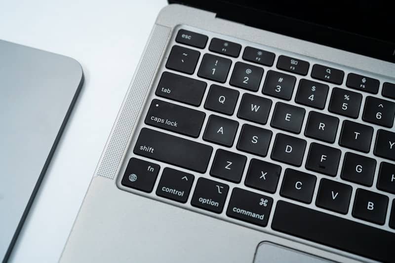 A laptop keyboard is displayed.