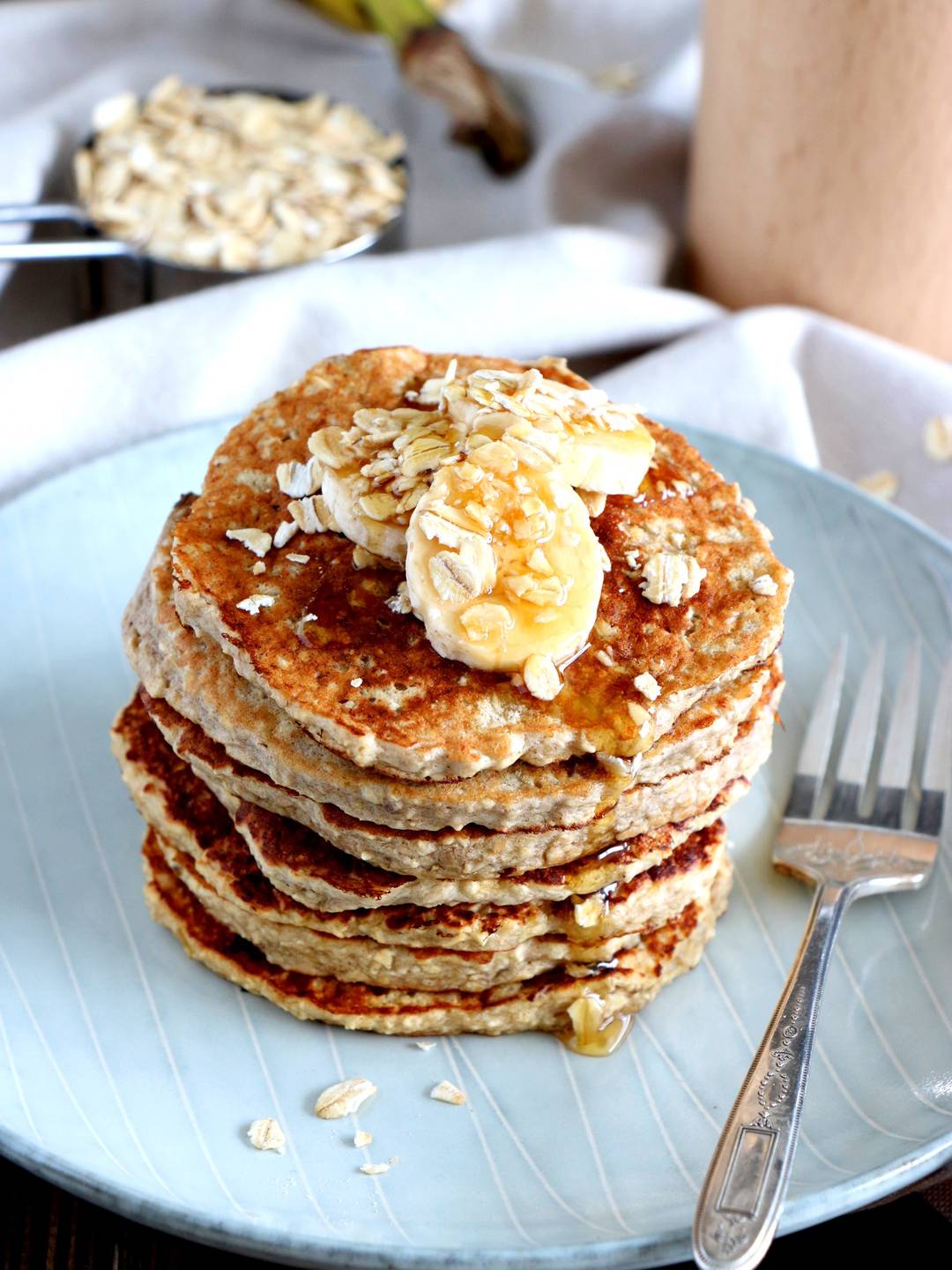 Blender Oatmeal Banana Pancakes