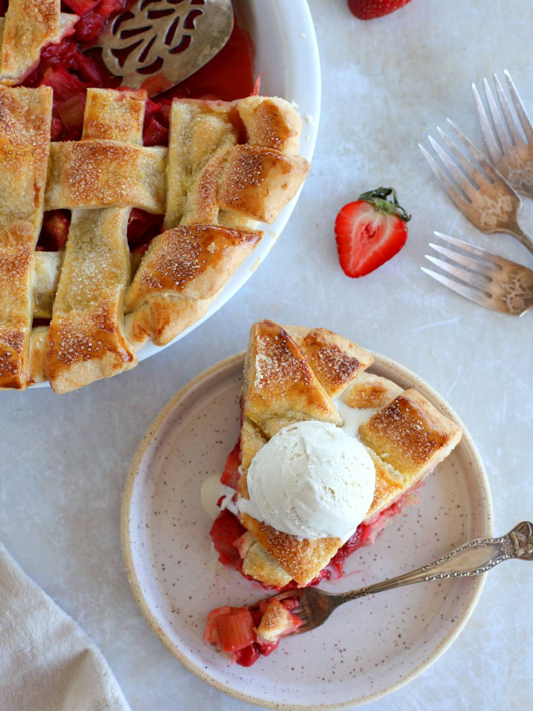 Tourte fraises-rhubarbe
