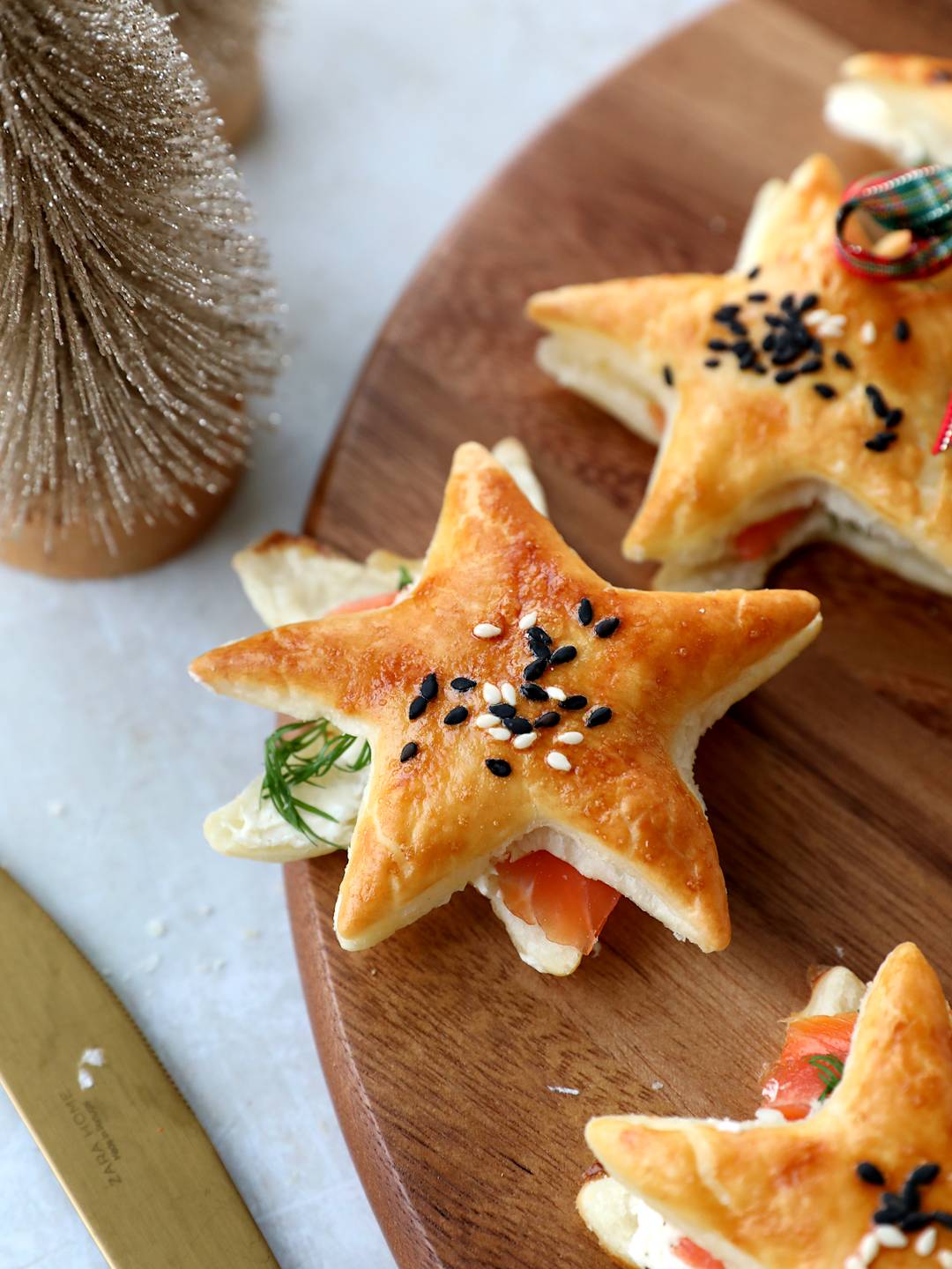 Couronne d’étoiles feuilletées au saumon fumé
