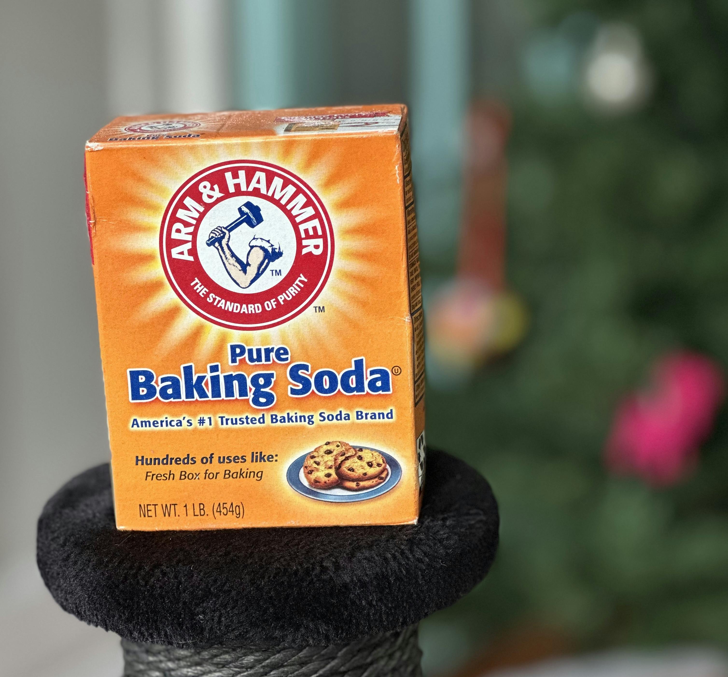 An image of a box of Arm & Hammer Baking Soda