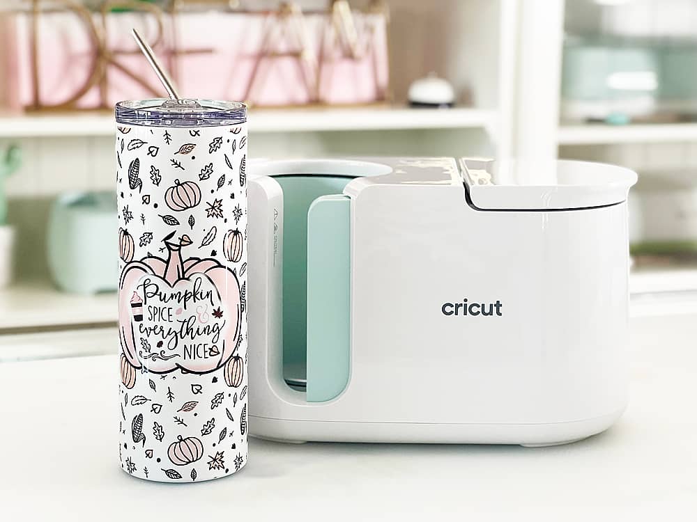 DIY Halloween Cold Cups Cricut Tutorial - Crafting a Lovely Life