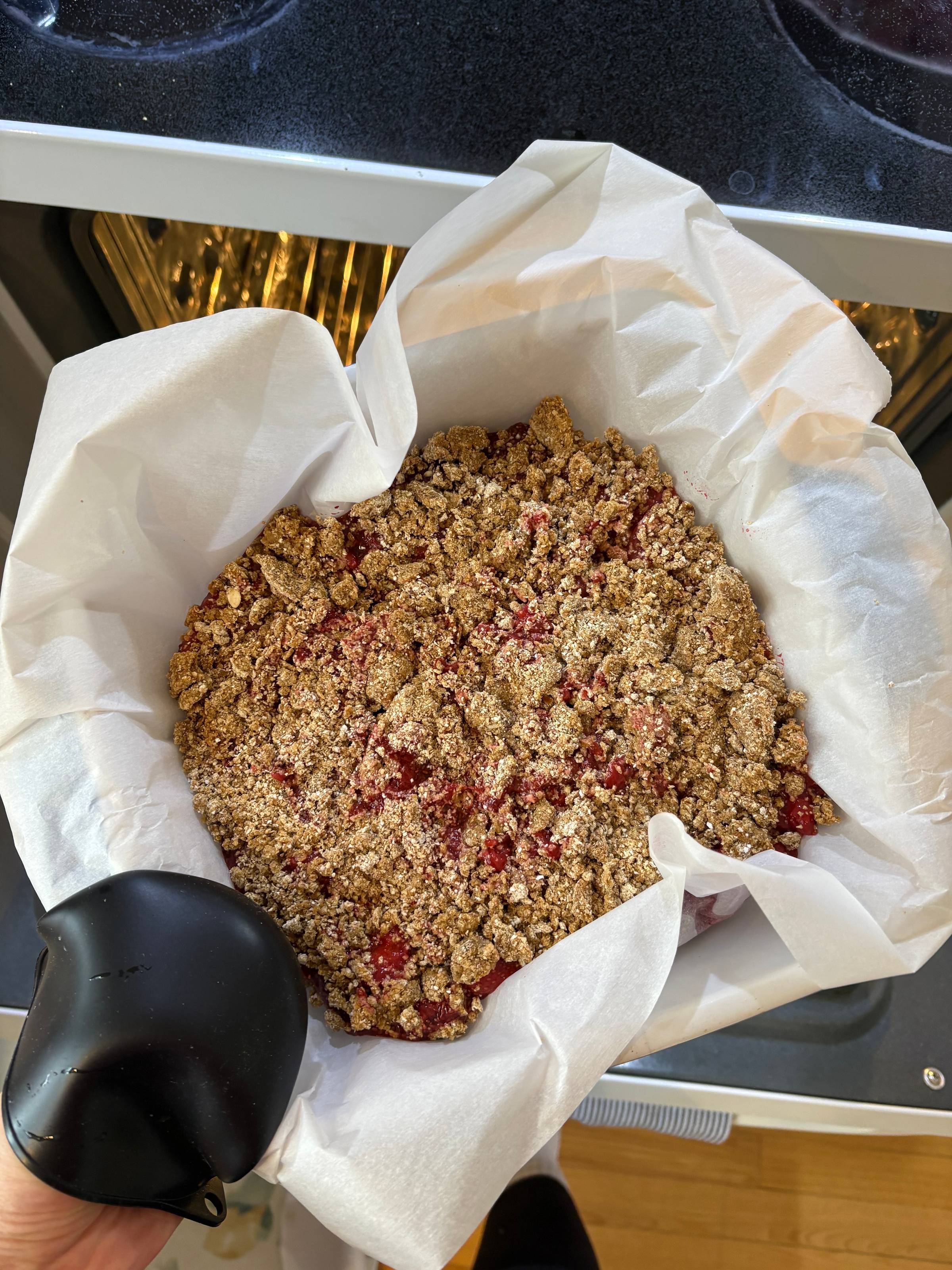 Seasonal fruit crisp