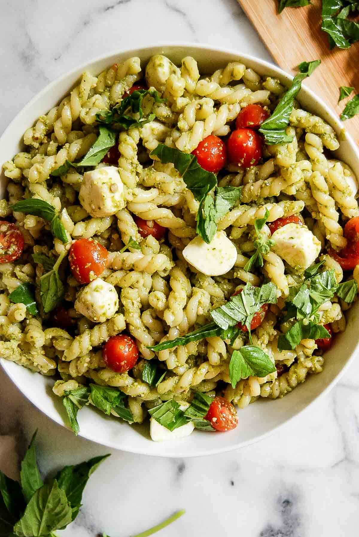 tomato, mozzarella, and pesto pasta salad