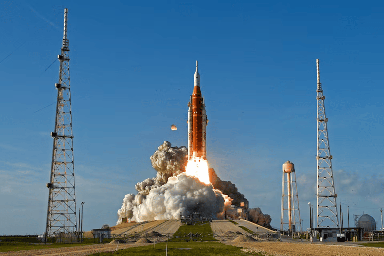 Artemis 2 goes to the moon.