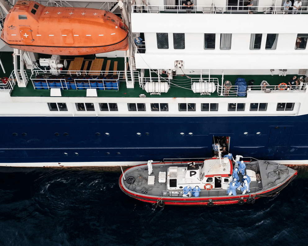 Hantavirus outbreak on a cruise ship in Cape Verde