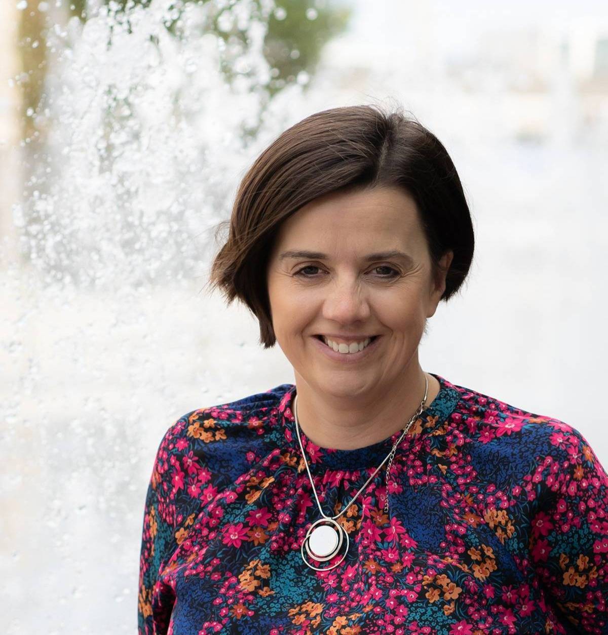 Louise Brogan headshot