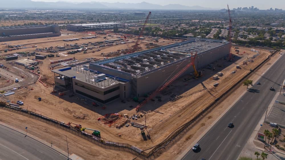An aerial view of the QTS data center under construction in Phoenix, Arizona, in 2023. (Credit: Wirestock Creators / Shutterstock.com)