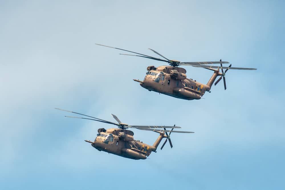Israeli Sikorsky CH-53 Helicopters (Ilya Zuskovich / Shutterstock)