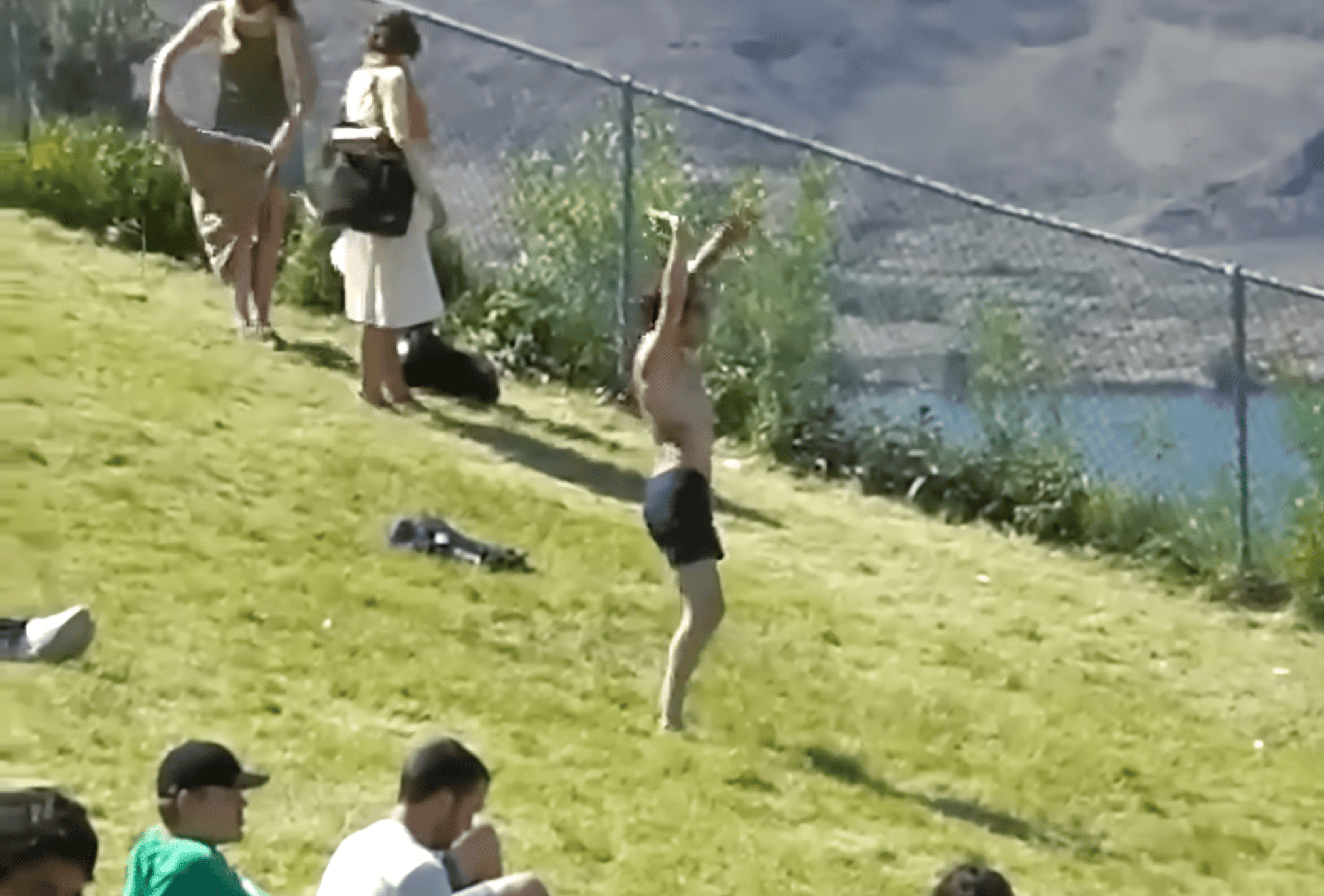 Collin Wynter delivering an unintended masterclass on leadership at the Sasquatch Music Festival in 2009