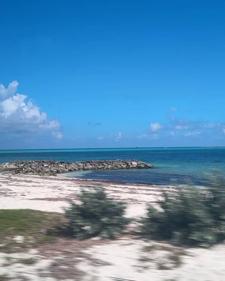 Happiest when traveling✨