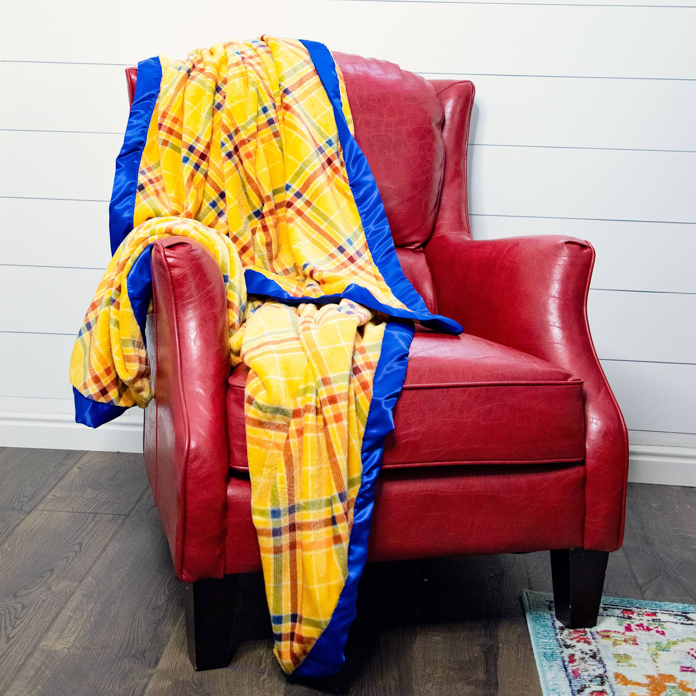 https://www.fleecefun.com/fleece-blanket-satin-binding-tutorial/