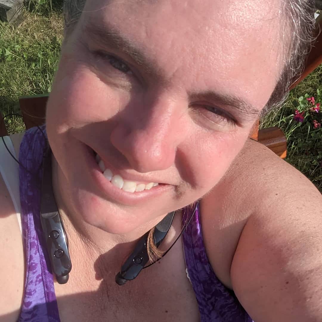 Being an active mom means more than running and playing hard with the kids. 

I sure want to have the stamina and strength to play with them if they ask me - well my grandson anyway.

My children are teenager's and older so my life demands have shifted to:

☑️ No joint or body pain
☑️ Having the mental stability to juggle their needs and work
☑️ No Inflammation
☑️ Have the endurance to not rely on processed foods or drinks for stamina
☑️ Model an active, engaged day through my behavior

This is why I do multiple different types of workouts from strength training to HIIT videos to swimming. 

Gut health, mental health, hormone health, and weight management are all supported by a proper movement program and nutrition.

What is your favorite way to move?