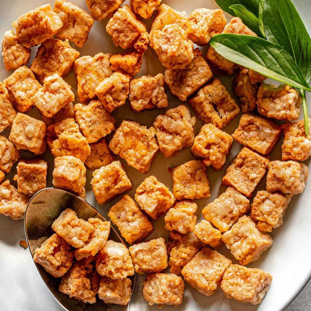 Crispy air-fryer tofu