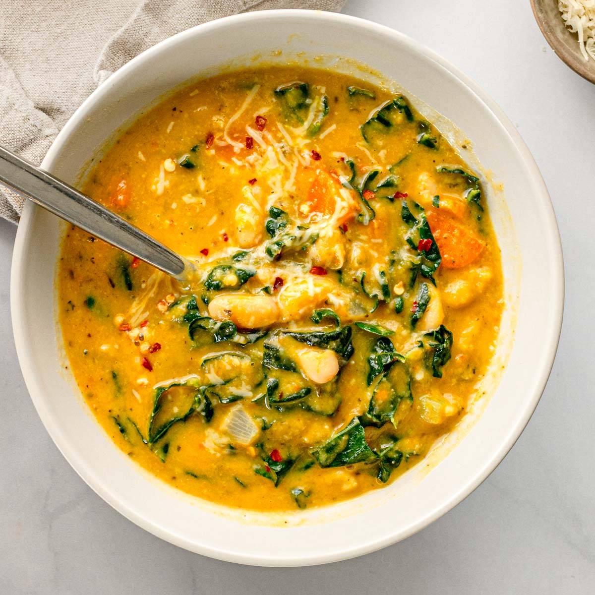 Bowl of Tuscan white bean soup.