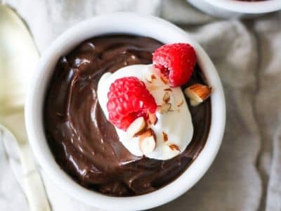 Chocolate pudding with raspberries
