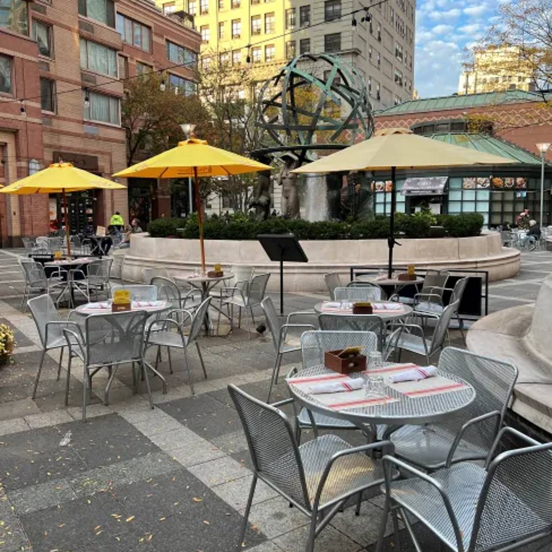 Barking Dog - Dog Friendly Restaurant NYC