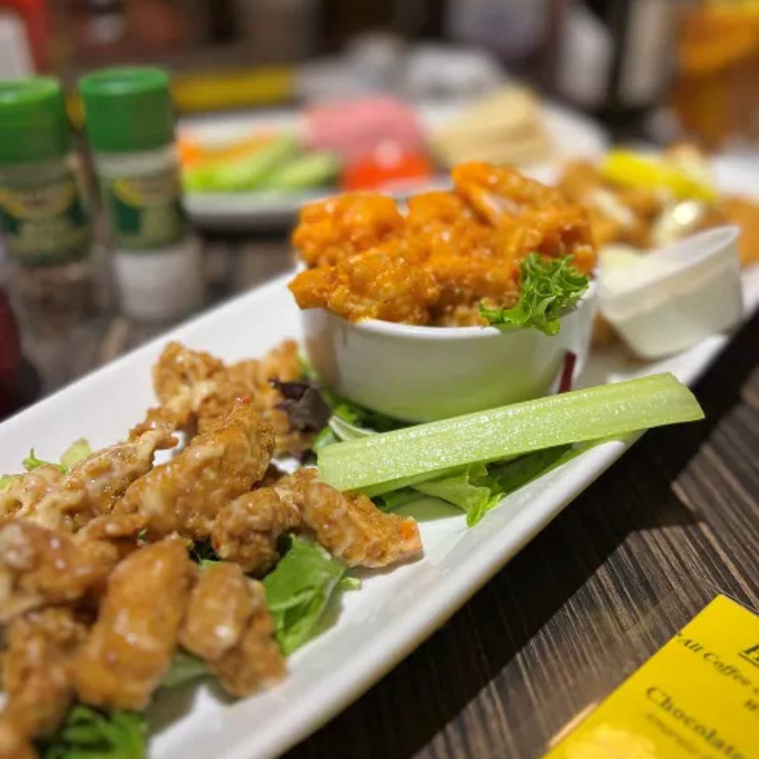 Three Birds Tavern Dog-Friendly Bar