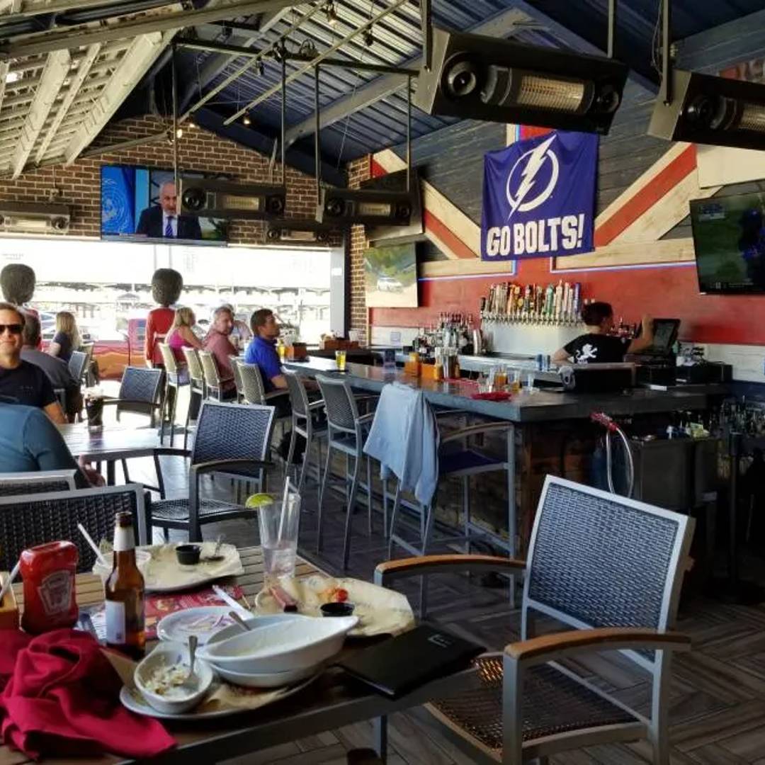 dog Friendly yoemans cask and lion Tampa FL places to eat