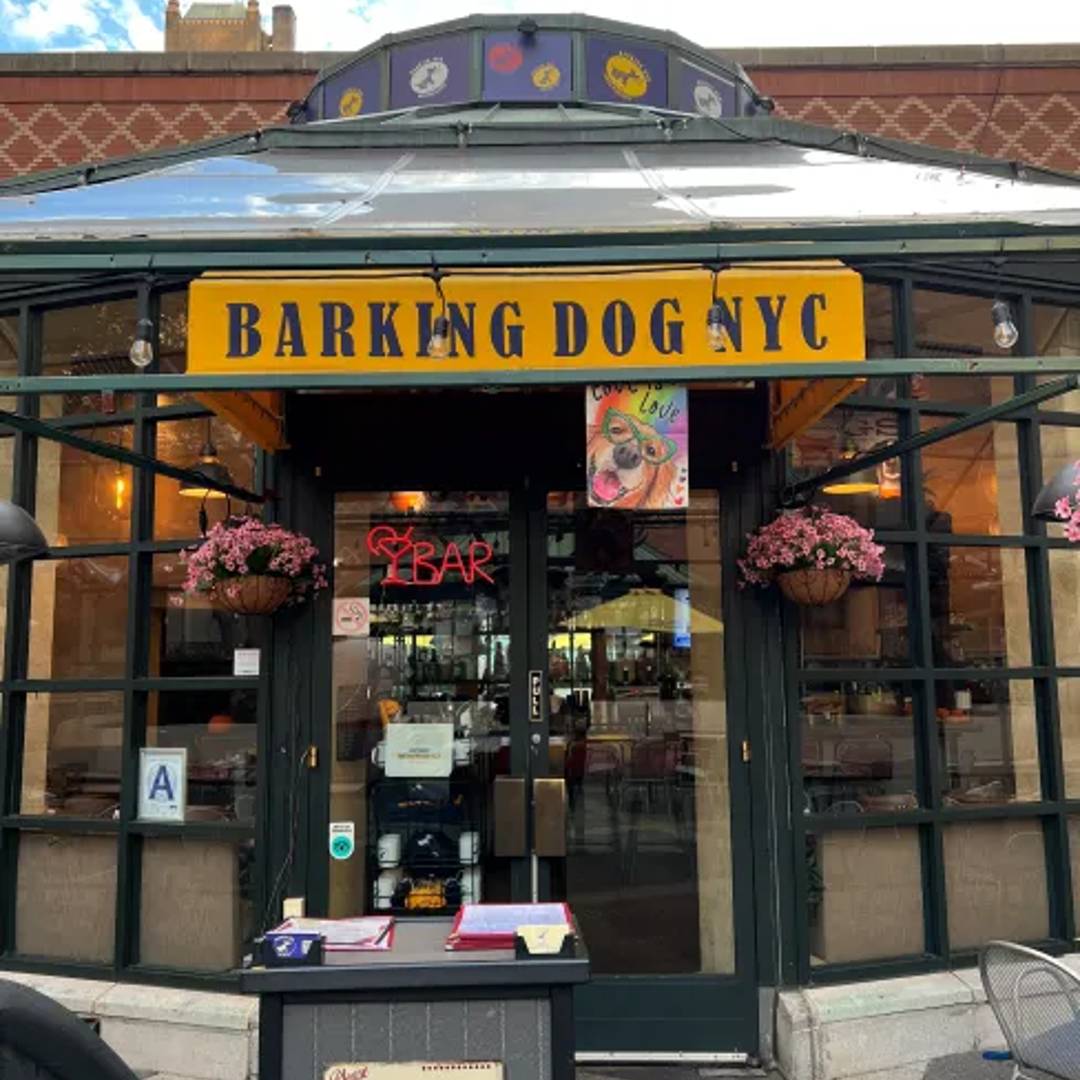 Barking Dog Hell's Kitchen Dog Friendly Restaurant NYC